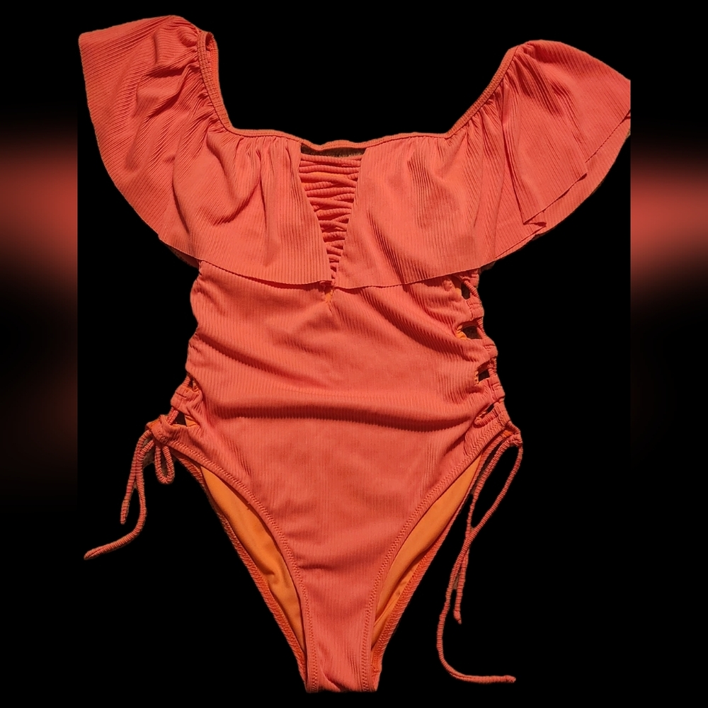 Ruffled Off-Shoulder Swimsuit in Coral Small Size